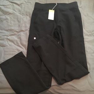 Men’s FIGS Axim 2.0 Cargo Scrub Pants